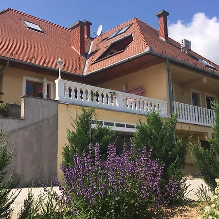 Apartman Hevizquelle *